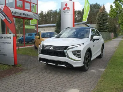 Gebraucht Mitsubishi Eclipse Cross Top 98 PS (72 kW) 2021 Titanweiß SUV