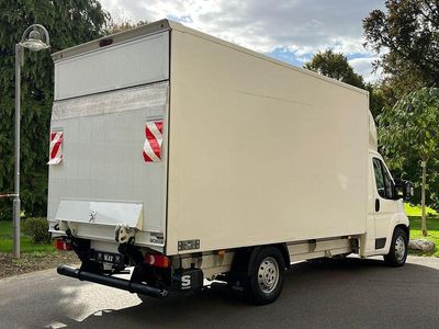 Gebraucht Peugeot Boxer 131 PS (96 kW) 2019 Weiß Van