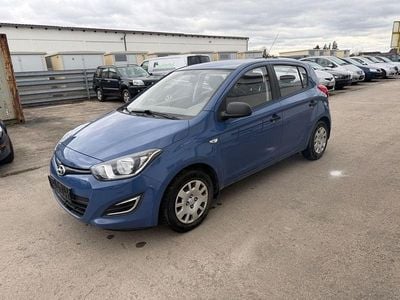 Gebraucht Hyundai i20 Trend 86 PS (63 kW) 2014 Blau Kleinwagen