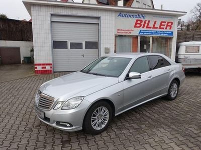 Silber Gebraucht 2010 Mercedes E250 Elegance Limousine | 11.990 € (Fairer Preis)