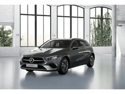 Gebraucht Mercedes A180 Progressive 136 PS (100 kW) 2025 Metalliclack mountaingrau Limousine
