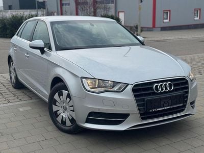 Usata Audi A3 Ambiente 140 CV (102 kW) 2013 Argento Berlina