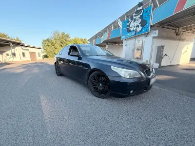 Gebraucht BMW 520 Basis 170 PS (125 kW) 2003 Blau Limousine