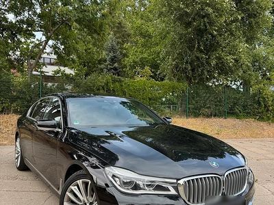 BMW 740