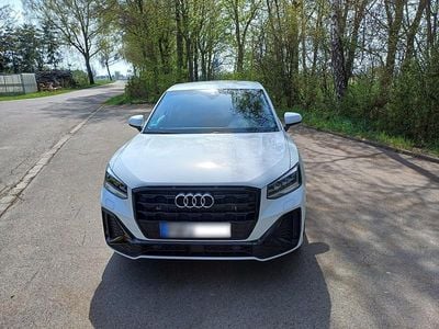 Gebraucht Audi Q2 S-Line 150 PS (110 kW) 2024 Weiß SUV