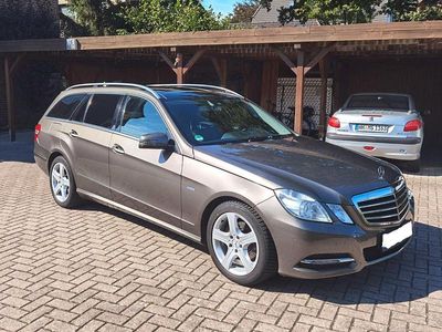Mercedes E220
