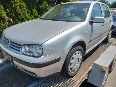 Gebraucht VW Golf IV Pacific 101 PS (74 kW) 2003 Silber Limousine