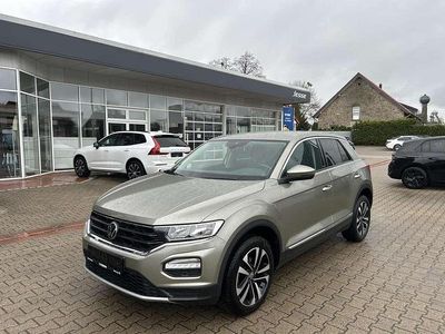 Gebraucht VW T-Roc United 150 PS (110 kW) 2020 Kurkumagelb metallic SUV
