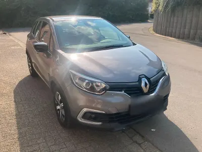 Gebraucht Renault Captur 90 PS (66 kW) 2017 Silber SUV