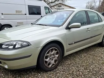 Occasion Renault Laguna II 111 ch (81 kW) 2005 Gris Berline