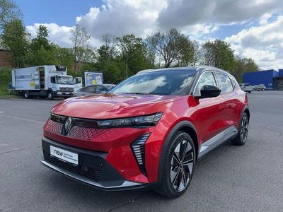 Begagnad Renault Scenic E-Tech Iconic 55 kW (75 HK) 2025 Röd SUV