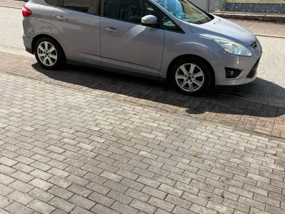 Gebraucht Ford C-MAX 105 PS (77 kW) 2011 Grau Van / Kleinbus