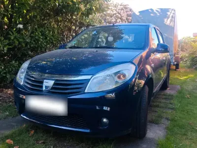 Gebraucht Dacia Sandero Ambiance 75 PS (55 kW) 2010 Blau Limousine