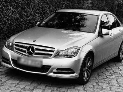 Silber Gebraucht 2012 Mercedes C180 Avantgarde Limousine | 13.500 €