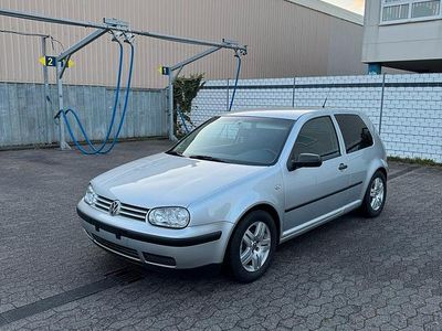 Gebraucht VW Golf IV 101 PS (74 kW) 2002 Silber Kleinwagen
