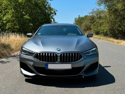 Gebraucht BMW M850 Sport Line 530 PS (389 kW) 2021 Grau Coupé