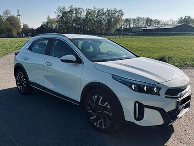 Second-hand Kia XCeed Spirit 160 CP (117 kW) 2023 Alb SUV