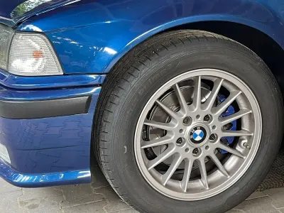 Gebraucht BMW 320 Sport Line 150 PS (110 kW) 1999 Blau Kombi