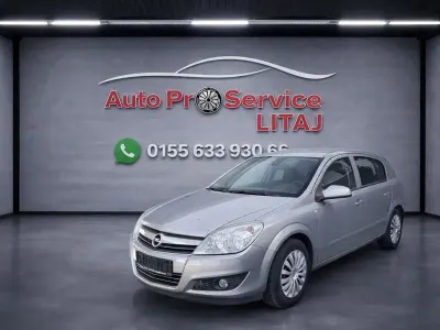 Usata Opel Astra Edition 116 CV (85 kW) 2008 Argento Berlina