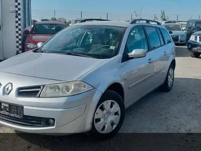 Gebraucht Renault Mégane III 111 PS (81 kW) 2008 Silber Kombi