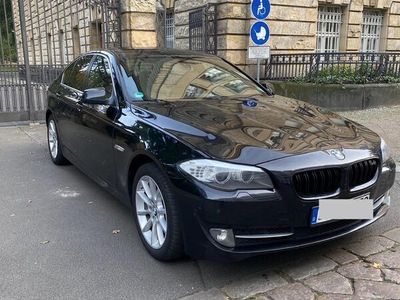 BMW 528