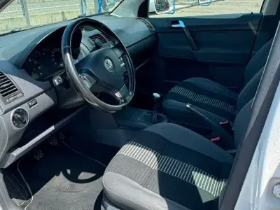 Gebraucht VW Polo United 80 PS (58 kW) 2010 Weiß Kleinwagen