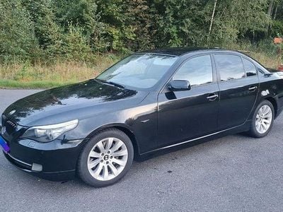 BMW 525