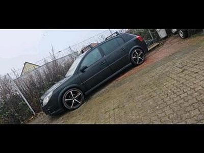 Andere farben Gebraucht 2006 Opel Signum Kleinwagen | 600 € (Guter Preis)