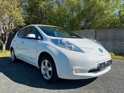 Second-hand Nissan Leaf Acenta 80 kW (109 CP) 2017 Alb Hatchback