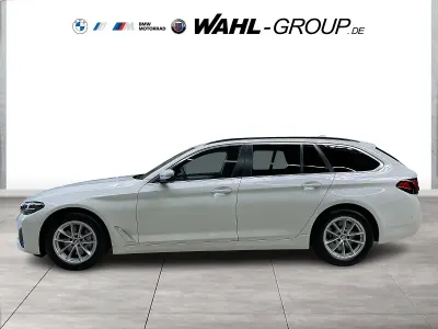 Gebraucht BMW 530 Efficient Dynamics 286 PS (210 kW) 2023 Weiß Kombi