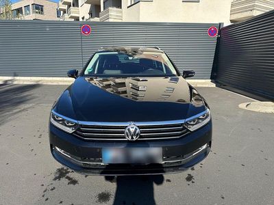 Używany VW Passat 239 KM (175 kW) 2014 Czarny Kombi