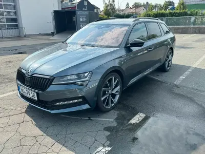 Gebraucht Skoda Superb SportLine 190 PS (139 kW) 2020 Grau Kombi