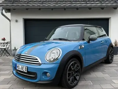 Gebraucht Mini Cooper 122 PS (89 kW) 2013 Blau Kleinwagen