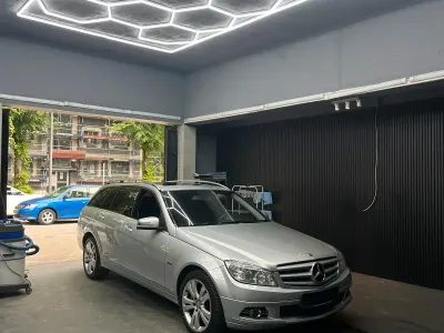 Gebraucht Mercedes C220 Avantgarde 170 PS (125 kW) 2010 Silber Kombi