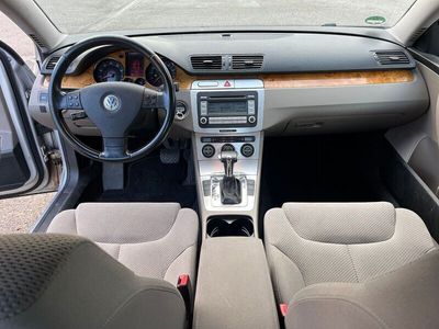 gebraucht VW Passat Lim. V6 FSI Comfortline 4Motion