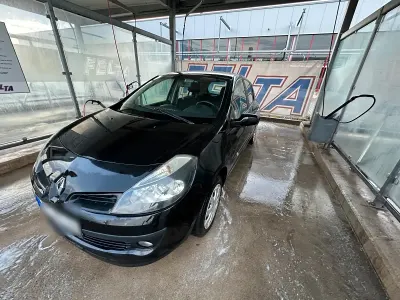 Gebraucht Renault Clio 75 PS (55 kW) 2007 Schwarz Kleinwagen