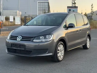 Gebraucht VW Sharan Comfortline 150 PS (110 kW) 2015 Grau Van / Kleinbus
