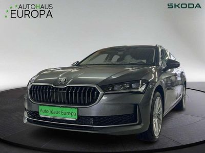 Graphitegrau metallic Neu 2025 Skoda Superb LAURIN & KLEMENT Kombi | 48.490 € (Superpreis)