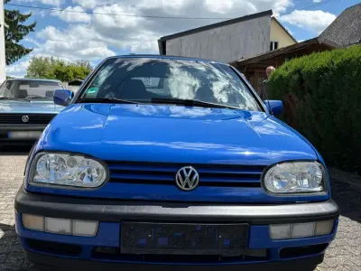 Gebraucht VW Golf Cabriolet 90 PS (66 kW) 1997 Blau Cabrio