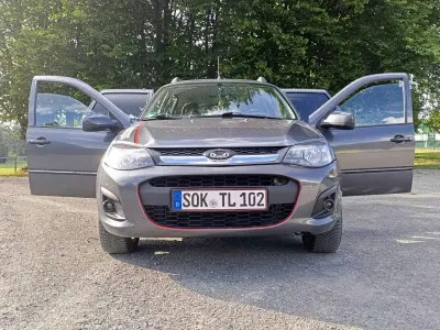 Gebraucht Lada Kalina 87 PS (63 kW) 2015 Grau Kleinwagen