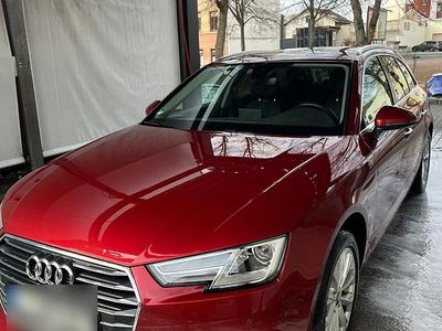 Gebraucht Audi A4 150 PS (110 kW) 2017 Rot Kombi