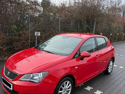 Rot Gebraucht 2015 Seat Ibiza Style Kleinwagen | 6.500 € (Fairer Preis)