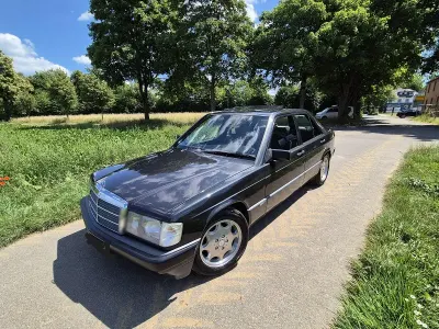 Gebraucht Mercedes 190 Sportline 132 PS (97 kW) 1990 Andere farben Limousine