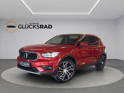 Usata Volvo XC40 Momentum 163 CV (119 kW) 2019 Rosso SUV