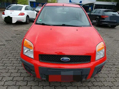 Gebraucht Ford Fusion 80 PS (58 kW) 2007 Rot Kleinwagen