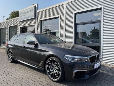 BMW M550