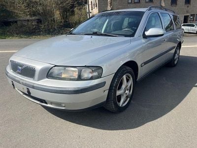 Gebraucht Volvo V70 Kinetic 163 PS (119 kW) 2005 Silber Kombi