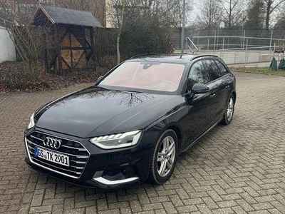 Gebraucht Audi A4 Advanced 190 PS (139 kW) 2020 Schwarz Kombi