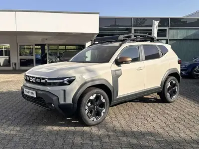 Neu Dacia Duster Extreme 131 PS (96 kW) 2025 Beige SUV