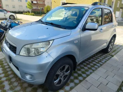 Gebraucht Daihatsu Terios 105 PS (77 kW) 2009 Grau SUV